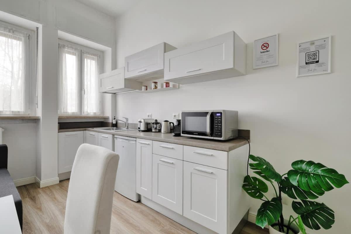 Oasis Suite - Subway 50 Meters Just 5 Minutes From Duomo ميلان المظهر الخارجي الصورة